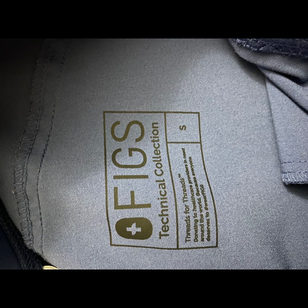 Figs Kade Scrub Pants in Big Sky color